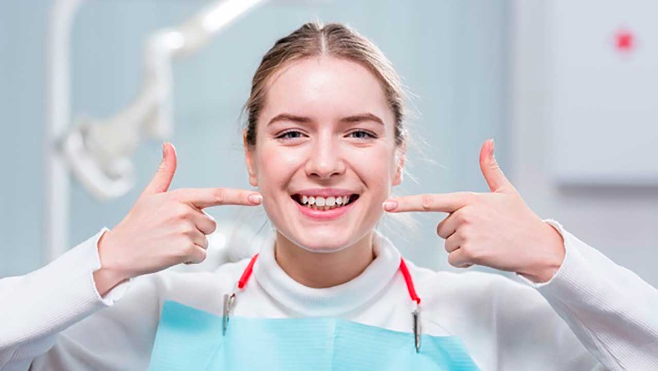 Терапевтическая стоматология в клинике Dental City